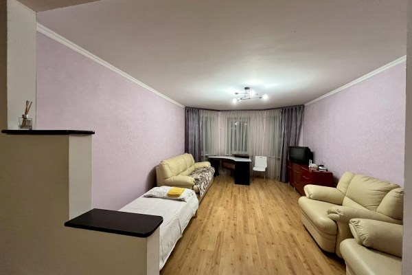 Барановичи, ул. Баранова, 46