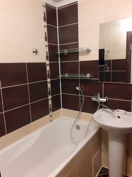 Брест, ул. Ленинградская,17